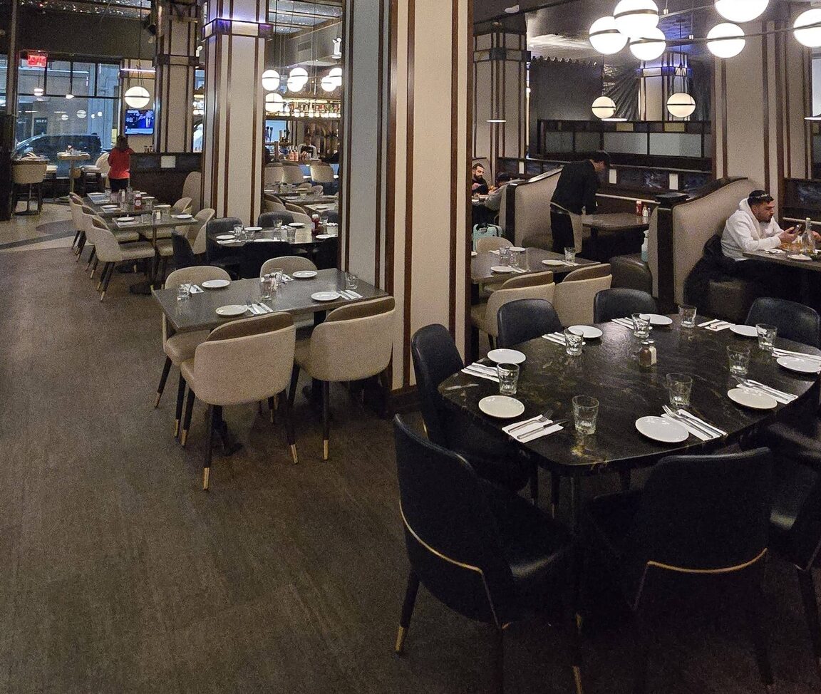 Mr. Broadway: Manhattan